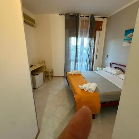 Hotel Residence Il Villaggio Li Cylentos Policastro Scario A 100 Mt Dal Mare Aparthotel *